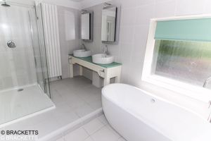 Photo 28- click for photo gallery